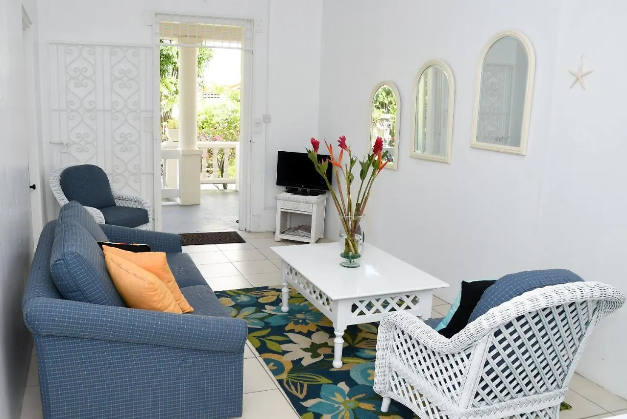 Chadville Beach Apartment Maxwell Barbados